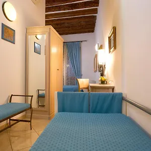Vite Dorata 3*, Venise Italie